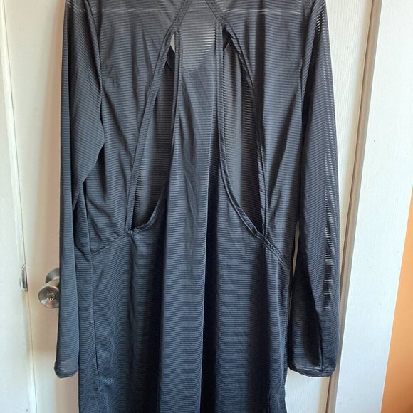 Black bathing suit cover long sleeve sheer SIZE LARGE/XLARGE - Picture 4 of 8